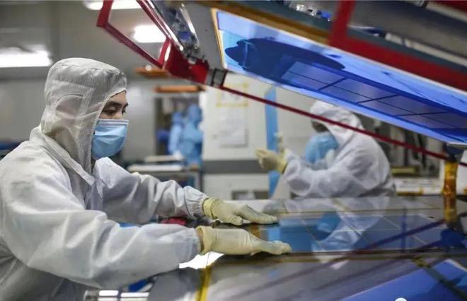 我们这十年丨零陵 千年古城 十年蝶变，数字经济下的显示器销售新篇